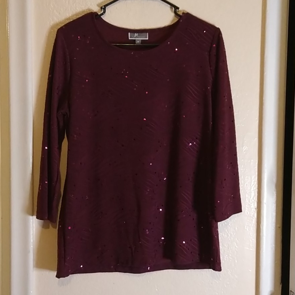 JM Collection. Nice dark red blouse!!!💕